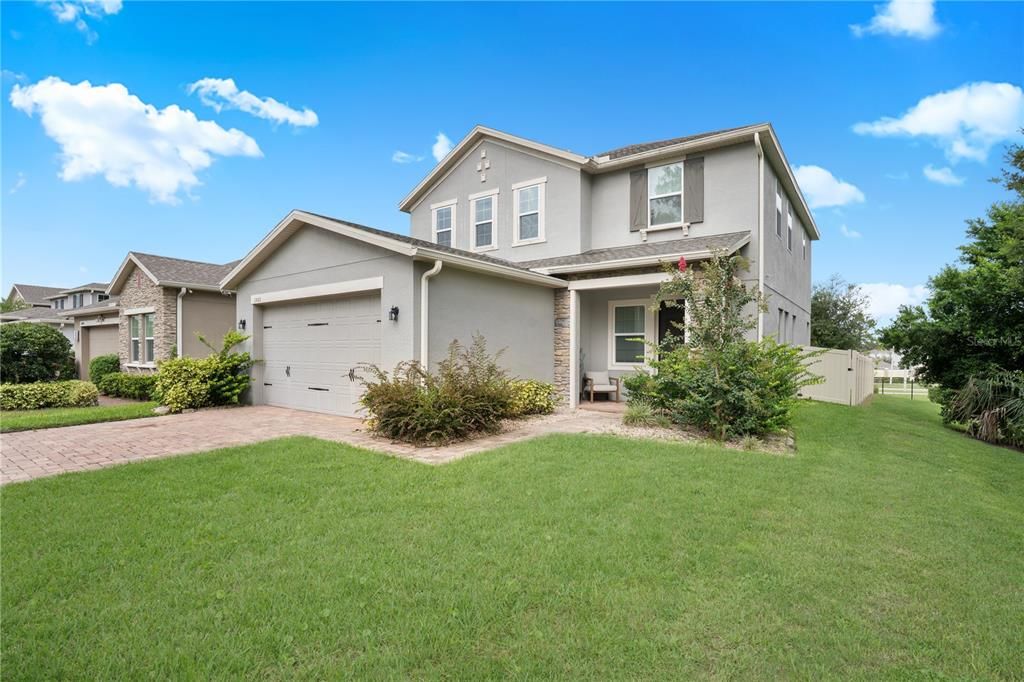 Active With Contract: $499,990 (4 beds, 3 baths, 2449 Square Feet)