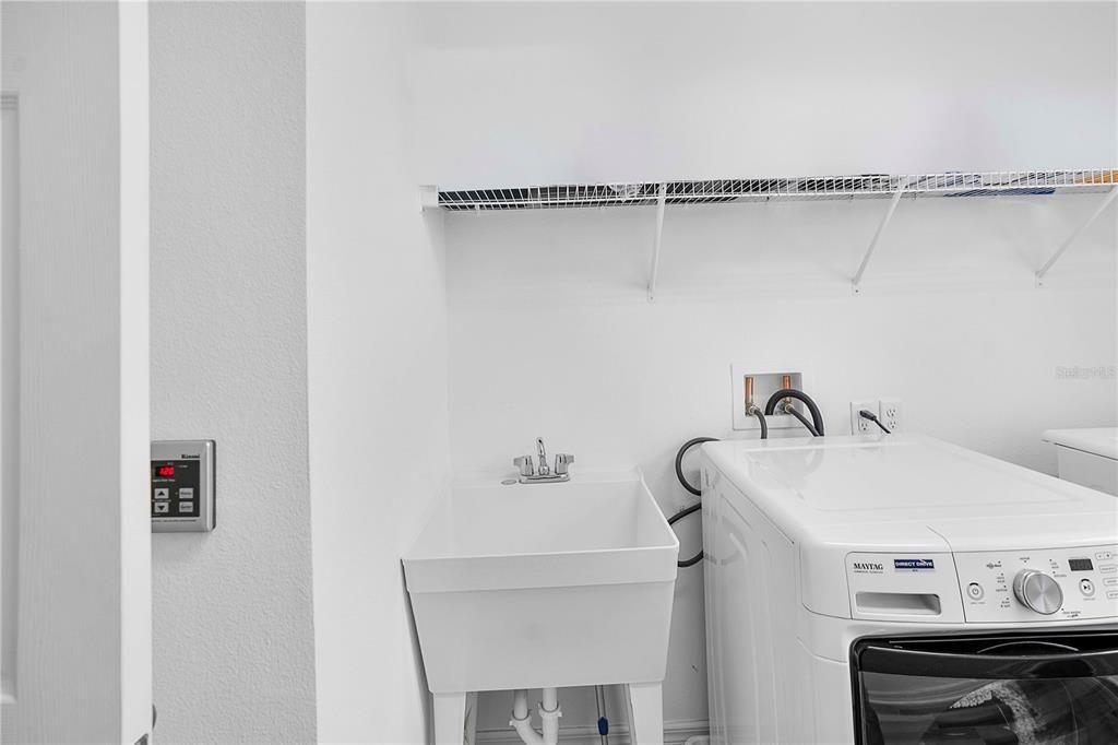 Active With Contract: $499,990 (4 beds, 3 baths, 2449 Square Feet)