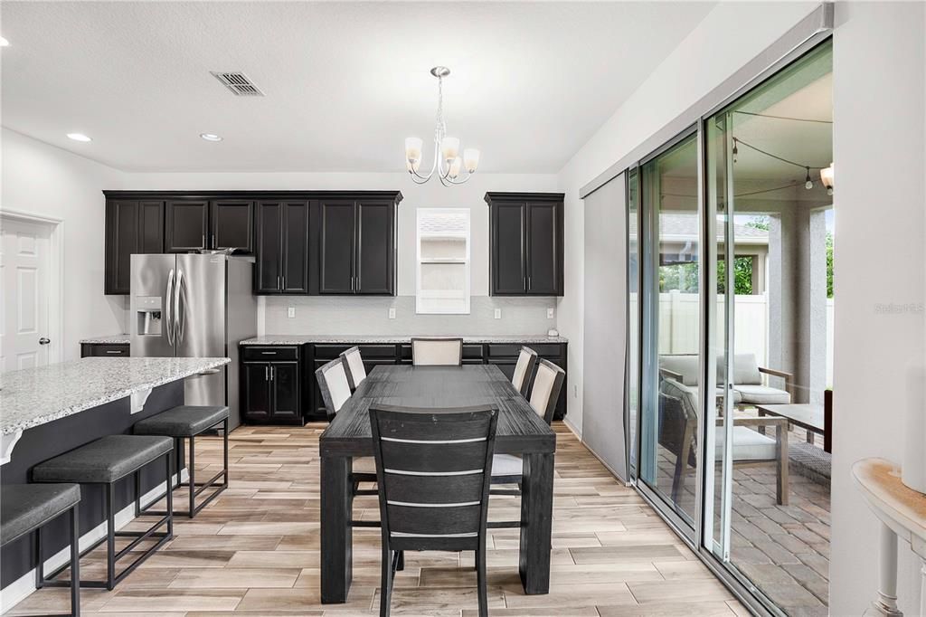 Active With Contract: $499,990 (4 beds, 3 baths, 2449 Square Feet)