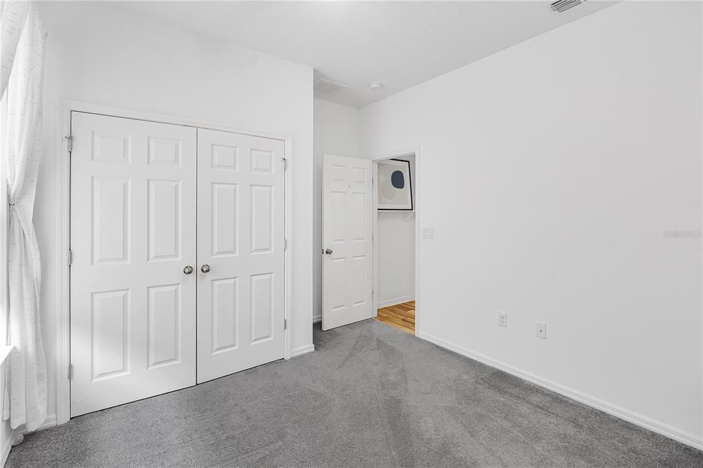 Active With Contract: $499,990 (4 beds, 3 baths, 2449 Square Feet)