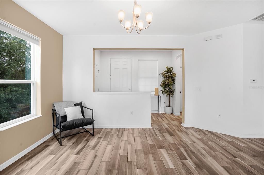 Active With Contract: $499,990 (4 beds, 3 baths, 2449 Square Feet)