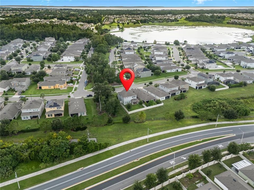 Active With Contract: $499,990 (4 beds, 3 baths, 2449 Square Feet)