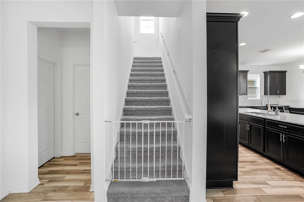 Active With Contract: $499,990 (4 beds, 3 baths, 2449 Square Feet)