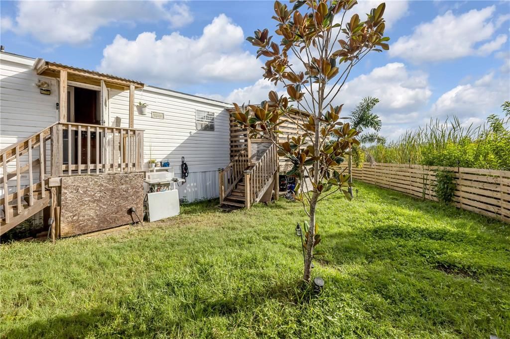 На продажу: $178,900 (3 спален, 2 ванн, 1293 Квадратных фут)