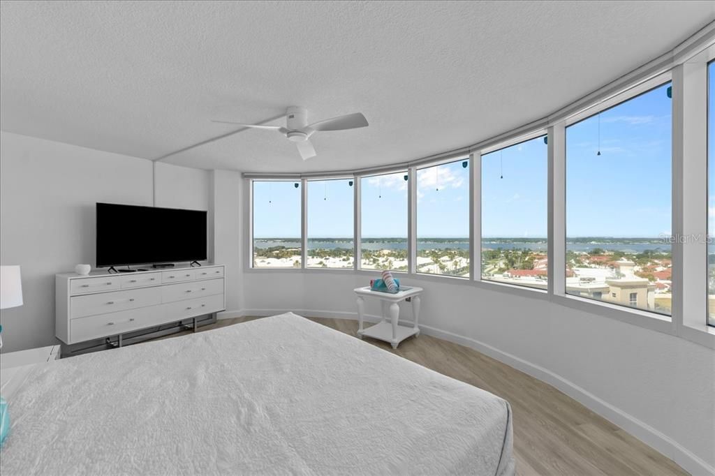 En Venta: $459,918 (2 camas, 2 baños, 1275 Pies cuadrados)