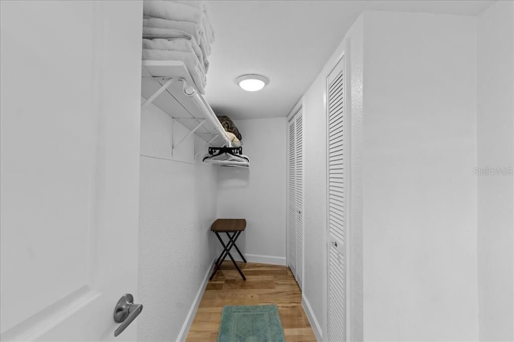 En Venta: $459,918 (2 camas, 2 baños, 1275 Pies cuadrados)