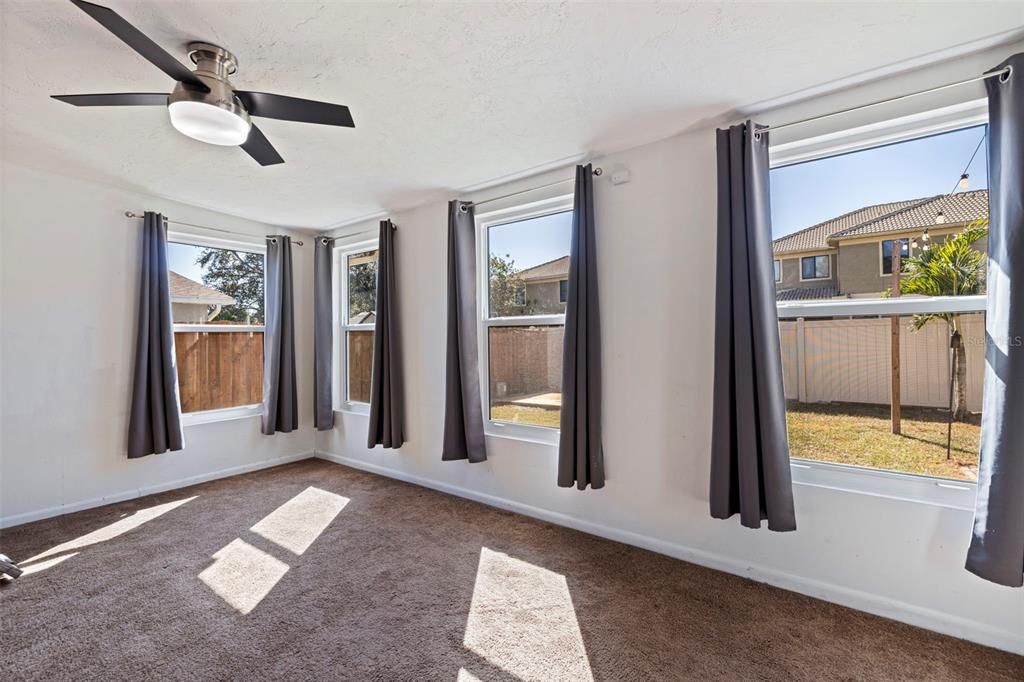 Active With Contract: $409,000 (4 beds, 2 baths, 1752 Square Feet)