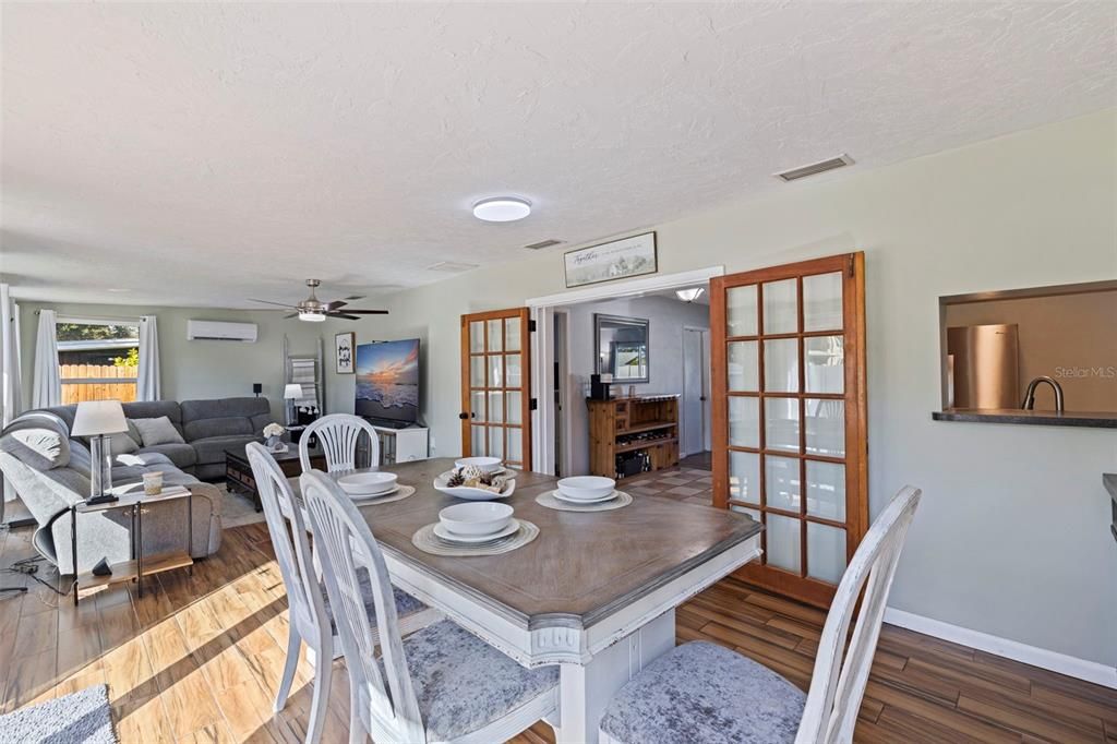 Active With Contract: $409,000 (4 beds, 2 baths, 1752 Square Feet)