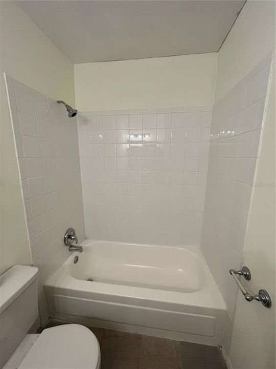 На продажу: $225,000 (2 спален, 2 ванн, 937 Квадратных фут)