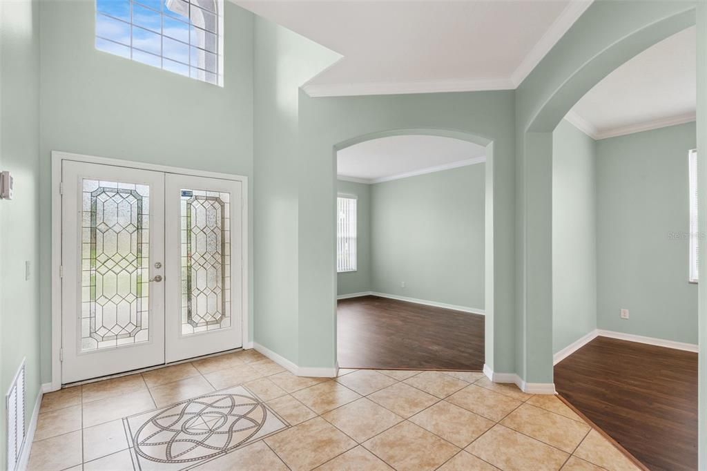 En Venta: $628,000 (5 camas, 4 baños, 3439 Pies cuadrados)