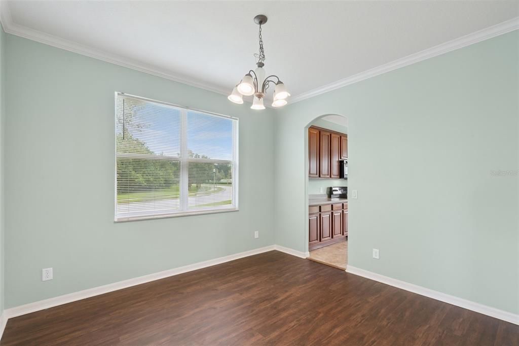 En Venta: $628,000 (5 camas, 4 baños, 3439 Pies cuadrados)