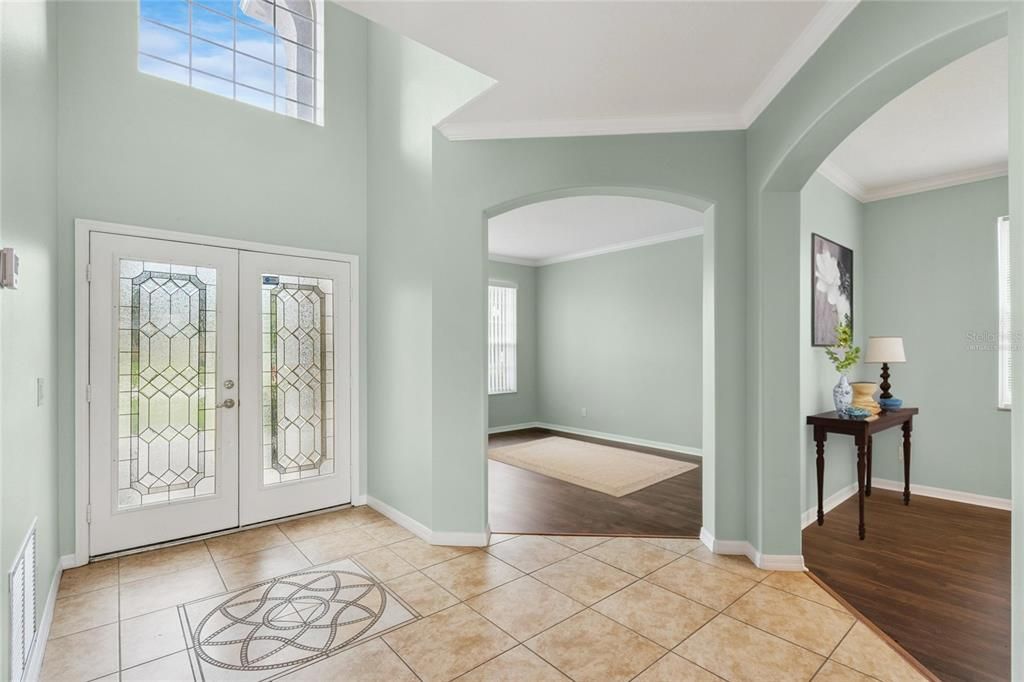 En Venta: $628,000 (5 camas, 4 baños, 3439 Pies cuadrados)