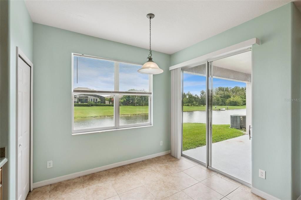 En Venta: $628,000 (5 camas, 4 baños, 3439 Pies cuadrados)