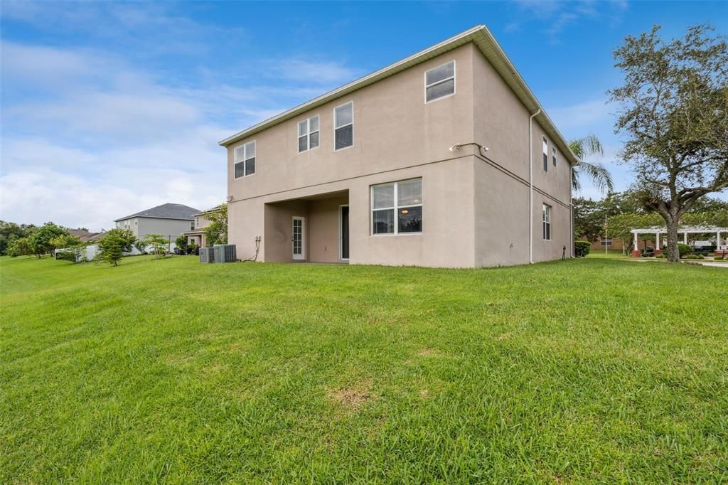 En Venta: $628,000 (5 camas, 4 baños, 3439 Pies cuadrados)