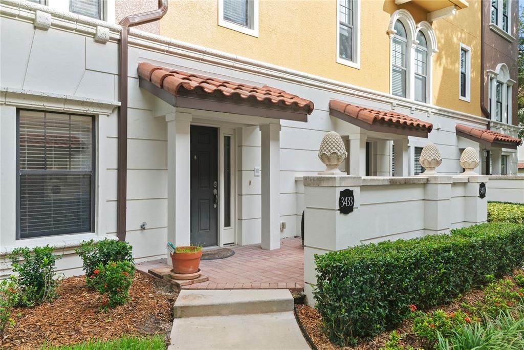 Под контрактом: $379,900 (4 спален, 3 ванн, 2132 Квадратных фут)