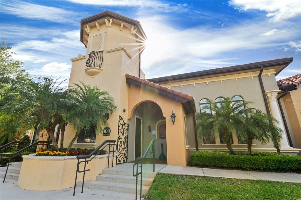 Под контрактом: $379,900 (4 спален, 3 ванн, 2132 Квадратных фут)