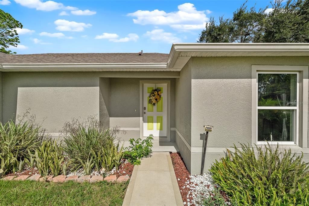 Activo con contrato: $274,900 (3 camas, 2 baños, 1285 Pies cuadrados)