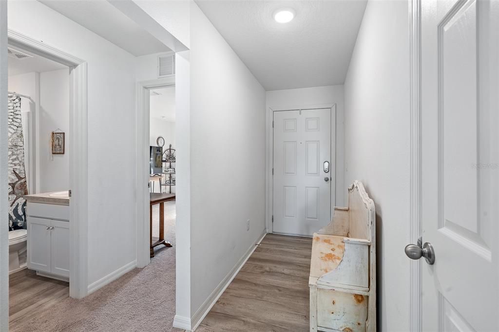 Activo con contrato: $274,900 (3 camas, 2 baños, 1285 Pies cuadrados)