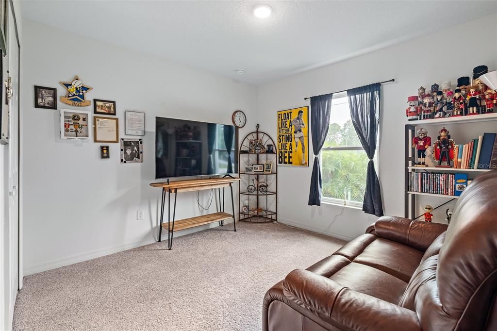 Activo con contrato: $274,900 (3 camas, 2 baños, 1285 Pies cuadrados)