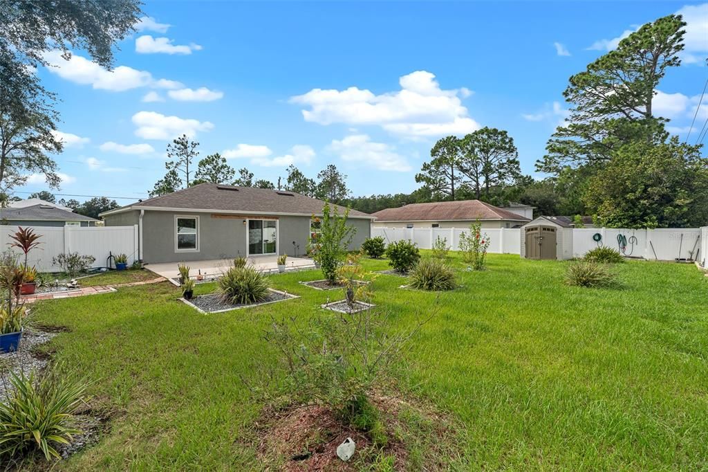 Activo con contrato: $274,900 (3 camas, 2 baños, 1285 Pies cuadrados)