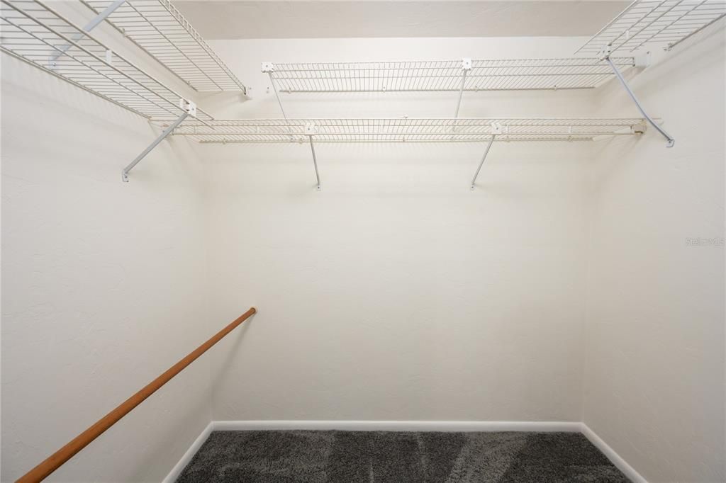 Active With Contract: $230,000 (4 beds, 2 baths, 1384 Square Feet)