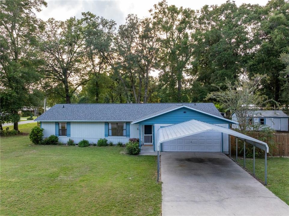 Active With Contract: $230,000 (4 beds, 2 baths, 1384 Square Feet)