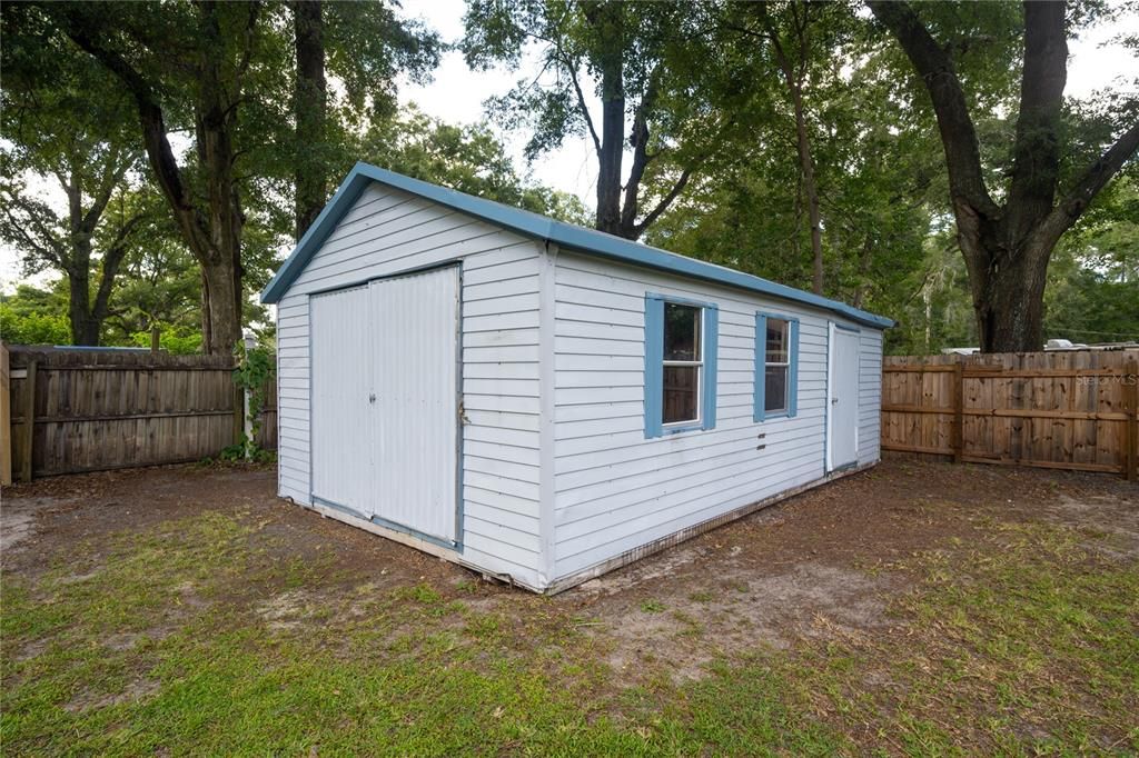 Active With Contract: $230,000 (4 beds, 2 baths, 1384 Square Feet)