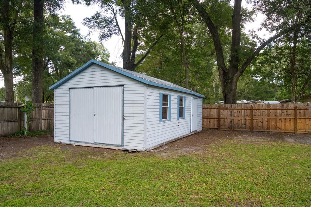 Active With Contract: $230,000 (4 beds, 2 baths, 1384 Square Feet)