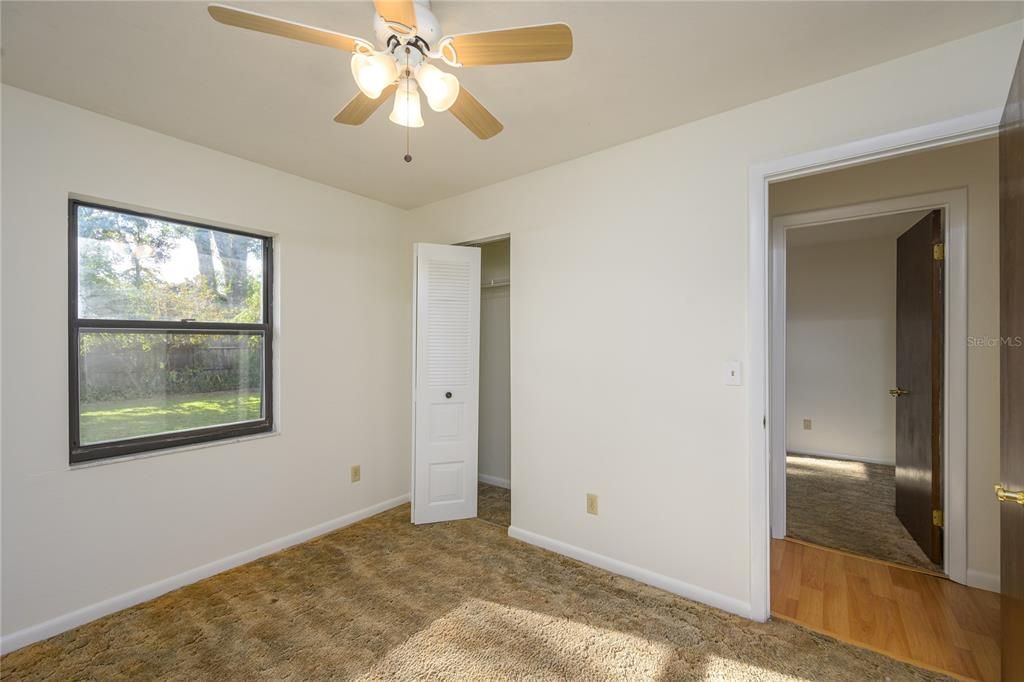 Active With Contract: $230,000 (4 beds, 2 baths, 1384 Square Feet)