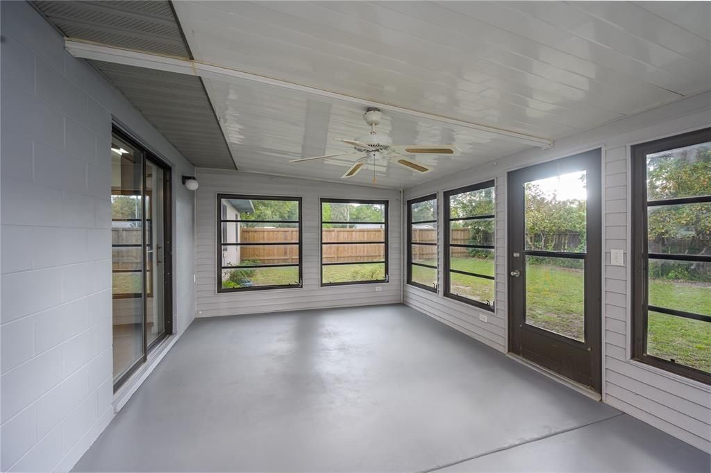 Active With Contract: $230,000 (4 beds, 2 baths, 1384 Square Feet)