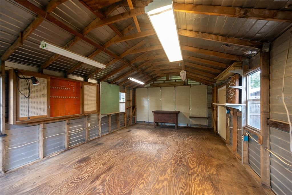 Active With Contract: $230,000 (4 beds, 2 baths, 1384 Square Feet)