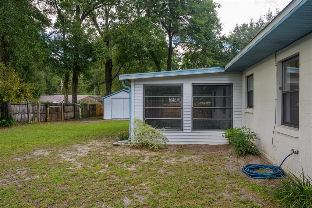 Active With Contract: $230,000 (4 beds, 2 baths, 1384 Square Feet)