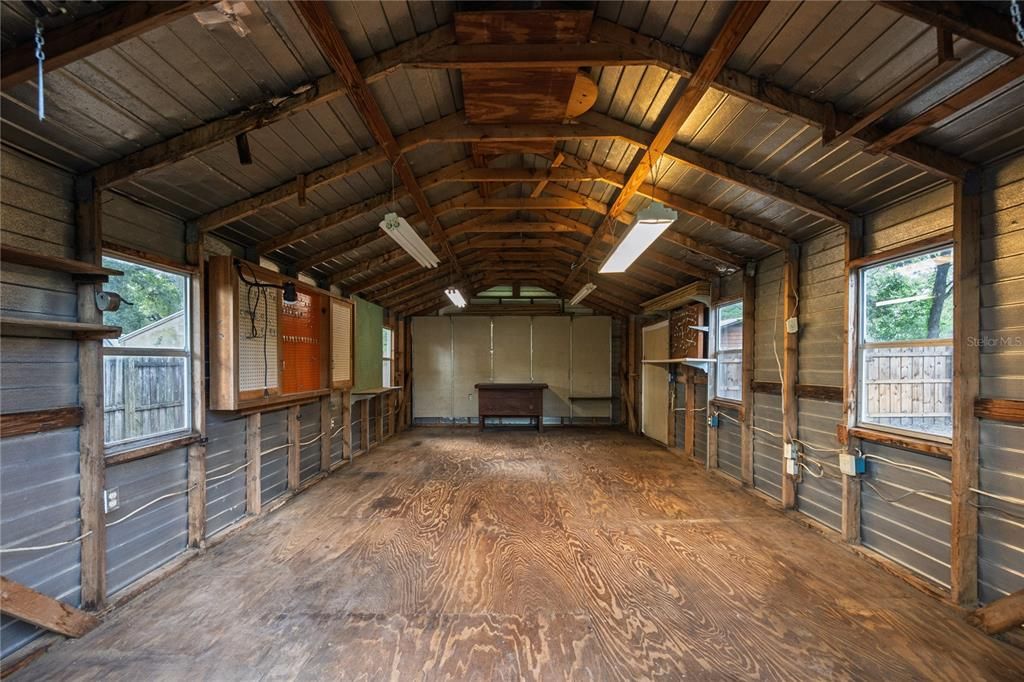 Active With Contract: $230,000 (4 beds, 2 baths, 1384 Square Feet)