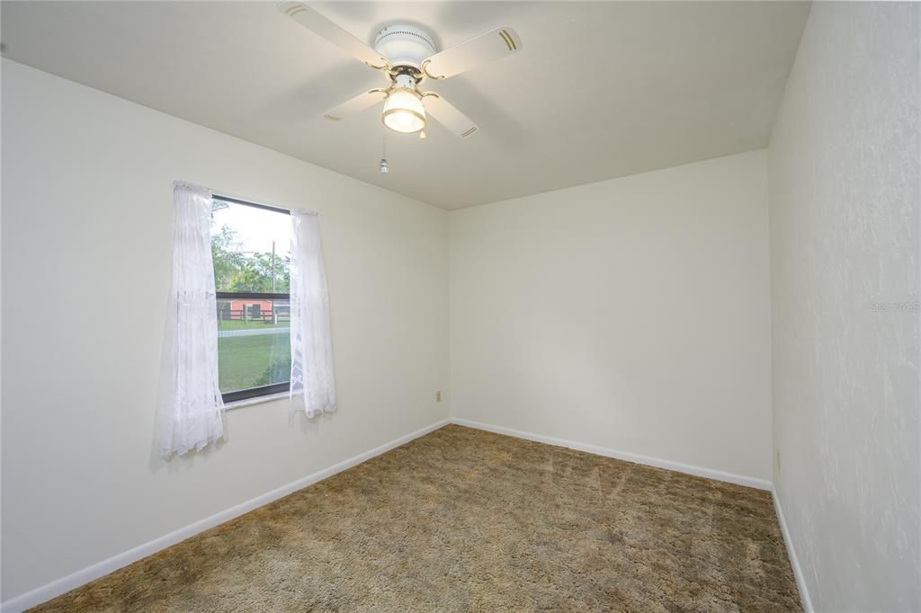 Active With Contract: $230,000 (4 beds, 2 baths, 1384 Square Feet)