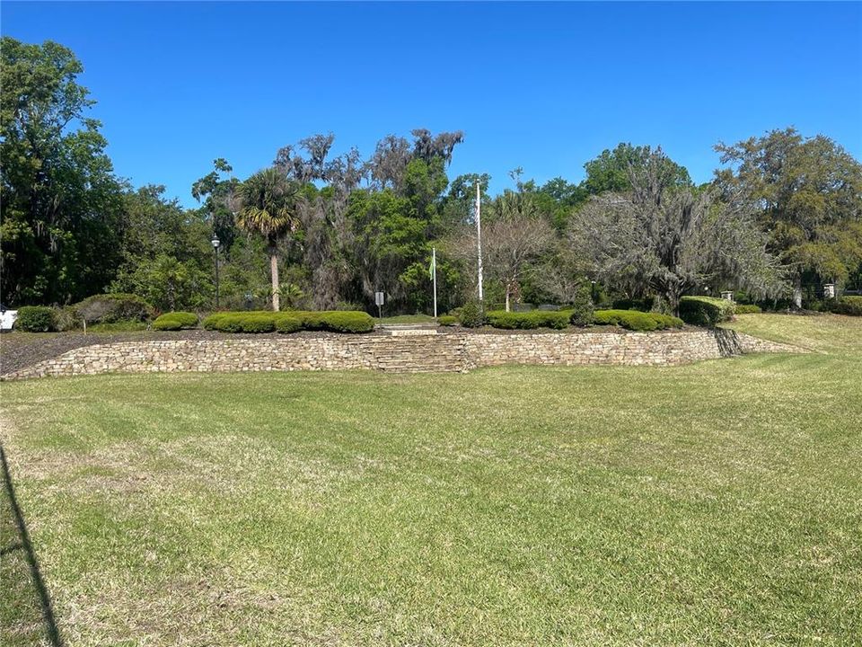 На продажу: $149,900 (1.00 acres)