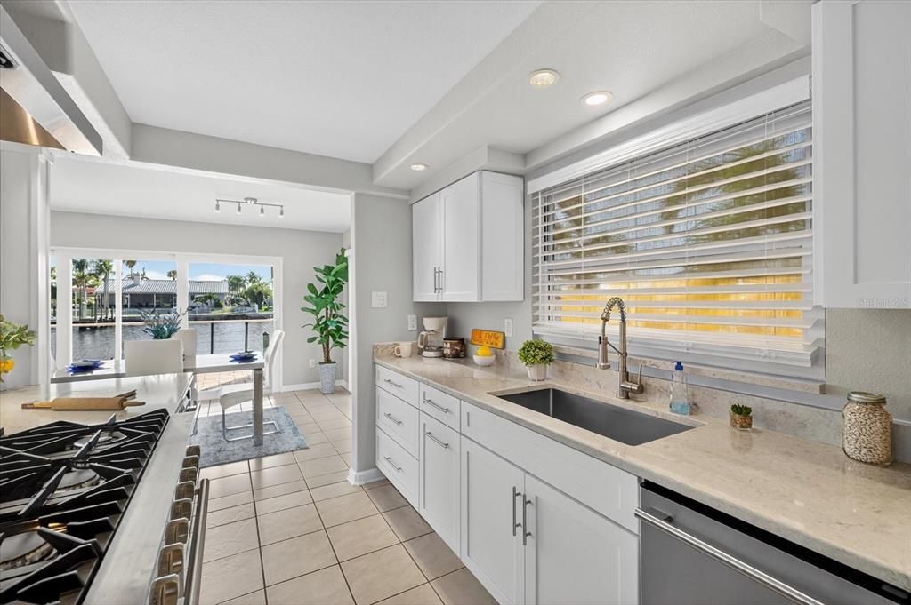 For Sale: $955,000 (4 beds, 3 baths, 2412 Square Feet)