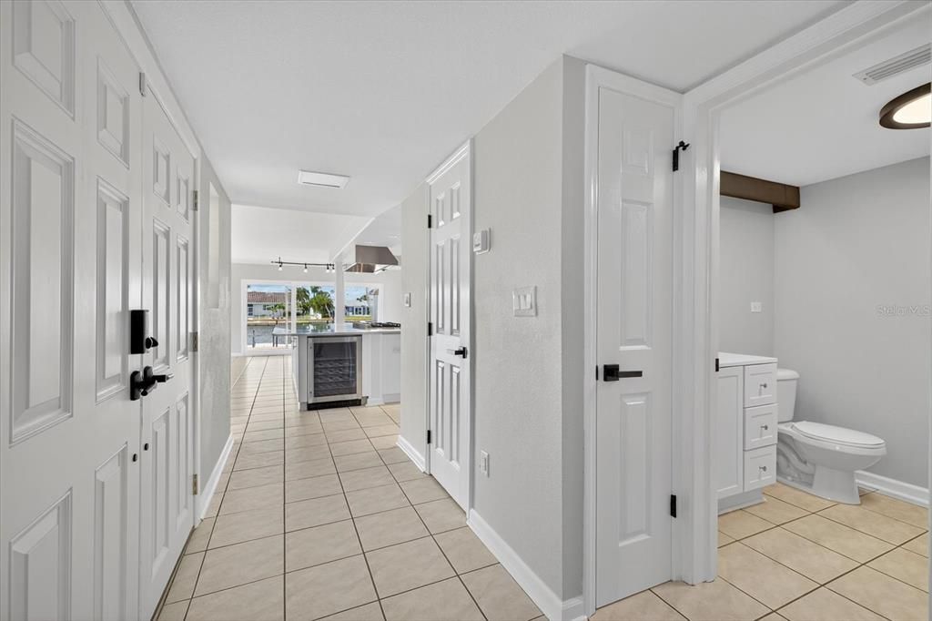 For Sale: $955,000 (4 beds, 3 baths, 2412 Square Feet)