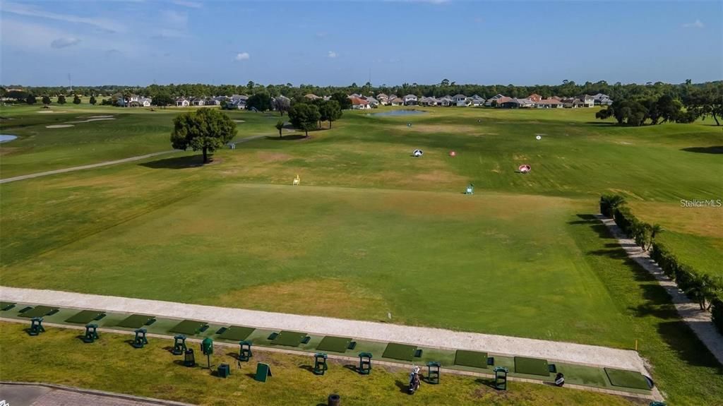 Под контрактом: $389,000 (2 спален, 2 ванн, 1770 Квадратных фут)