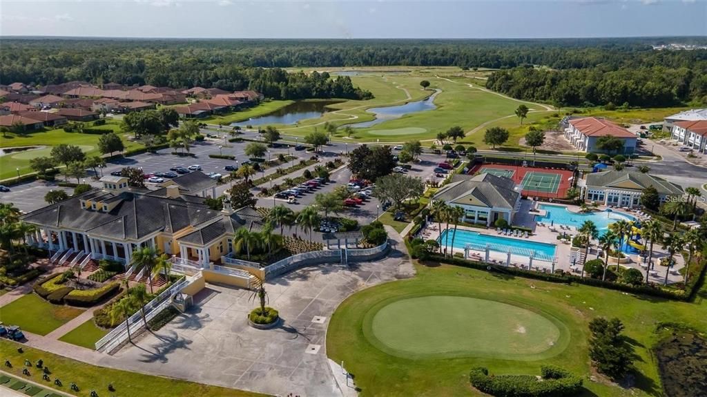 Под контрактом: $389,000 (2 спален, 2 ванн, 1770 Квадратных фут)