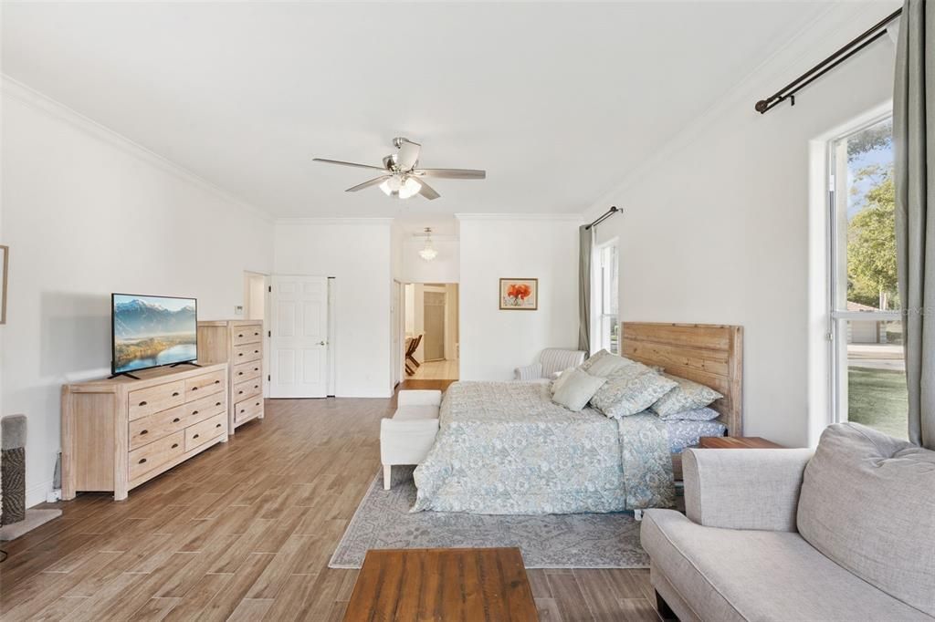 待售: $889,000 (4 贝兹, 3 浴室, 2908 平方英尺)