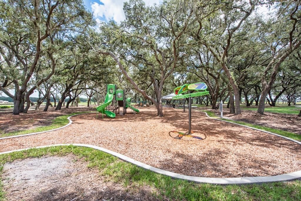 For Sale: $649,000 (5 beds, 3 baths, 3730 Square Feet)