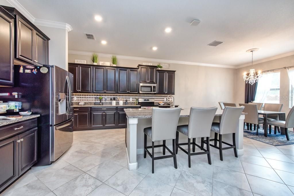 For Sale: $649,000 (5 beds, 3 baths, 3730 Square Feet)