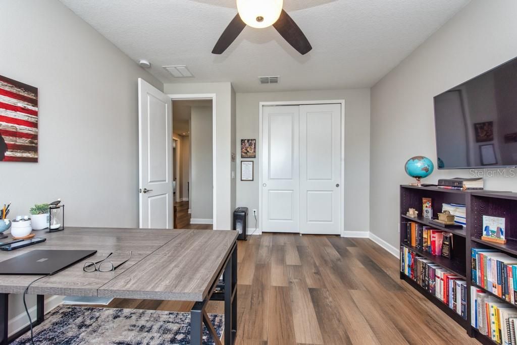 For Sale: $649,000 (5 beds, 3 baths, 3730 Square Feet)