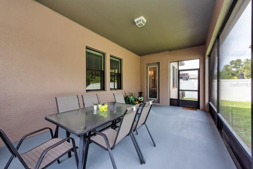 For Sale: $649,000 (5 beds, 3 baths, 3730 Square Feet)