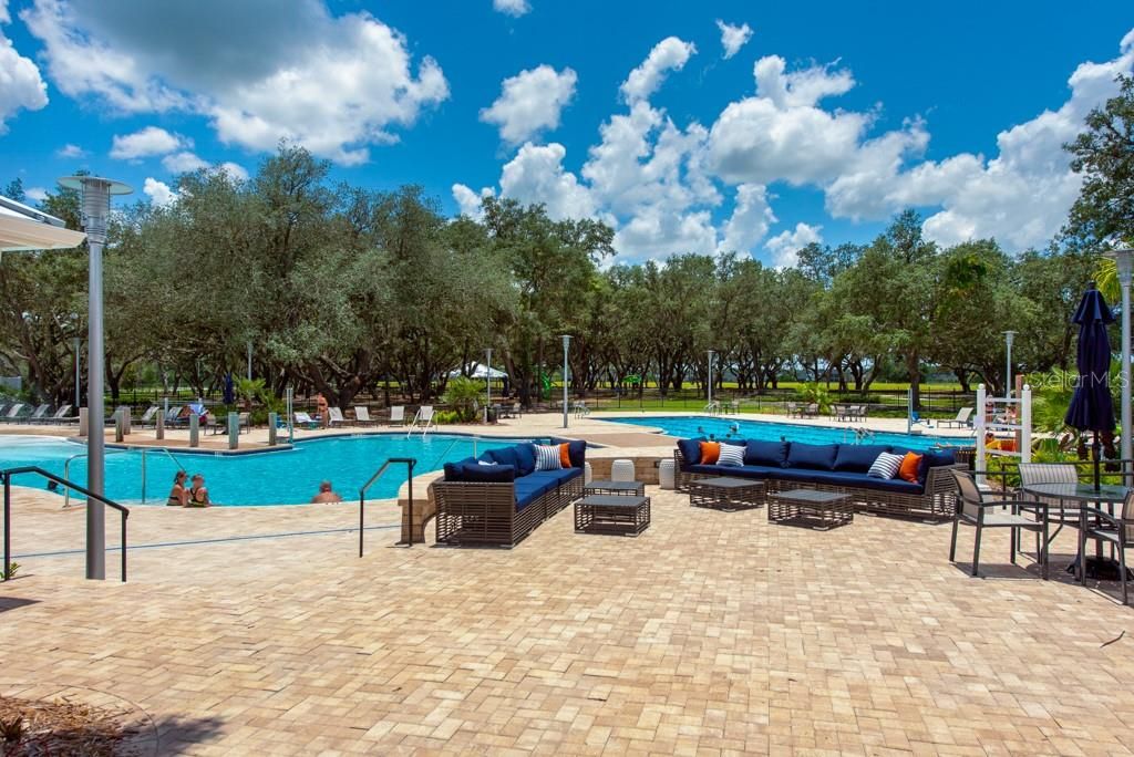 For Sale: $649,000 (5 beds, 3 baths, 3730 Square Feet)