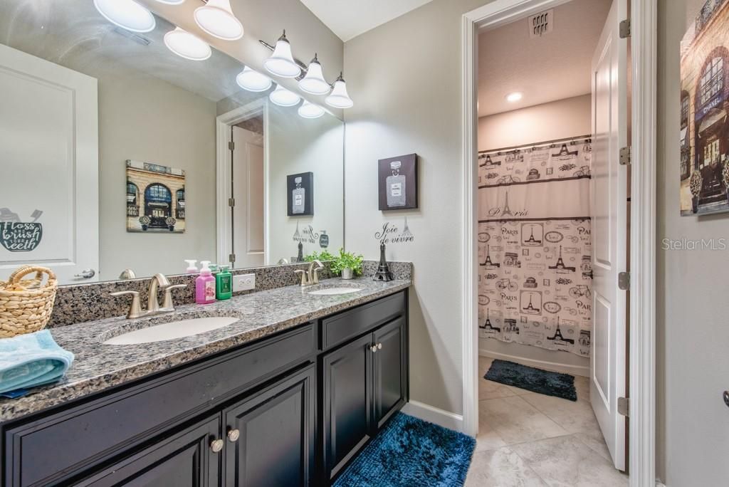 For Sale: $649,000 (5 beds, 3 baths, 3730 Square Feet)