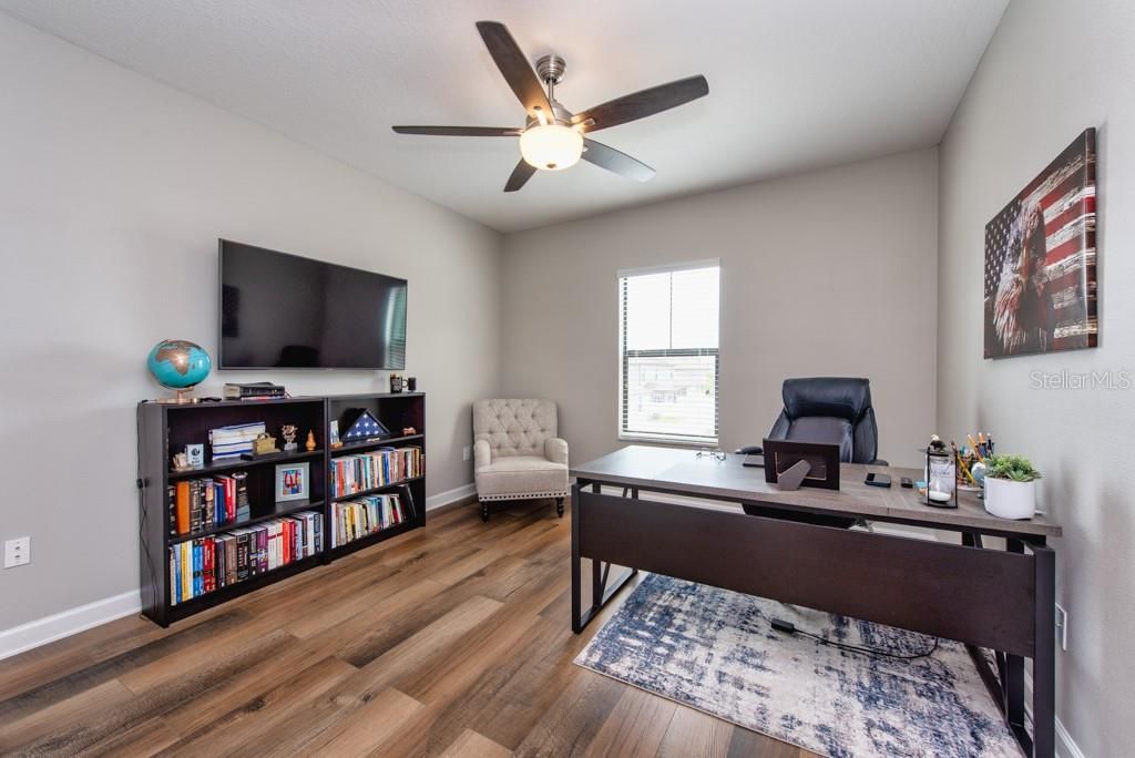 For Sale: $649,000 (5 beds, 3 baths, 3730 Square Feet)