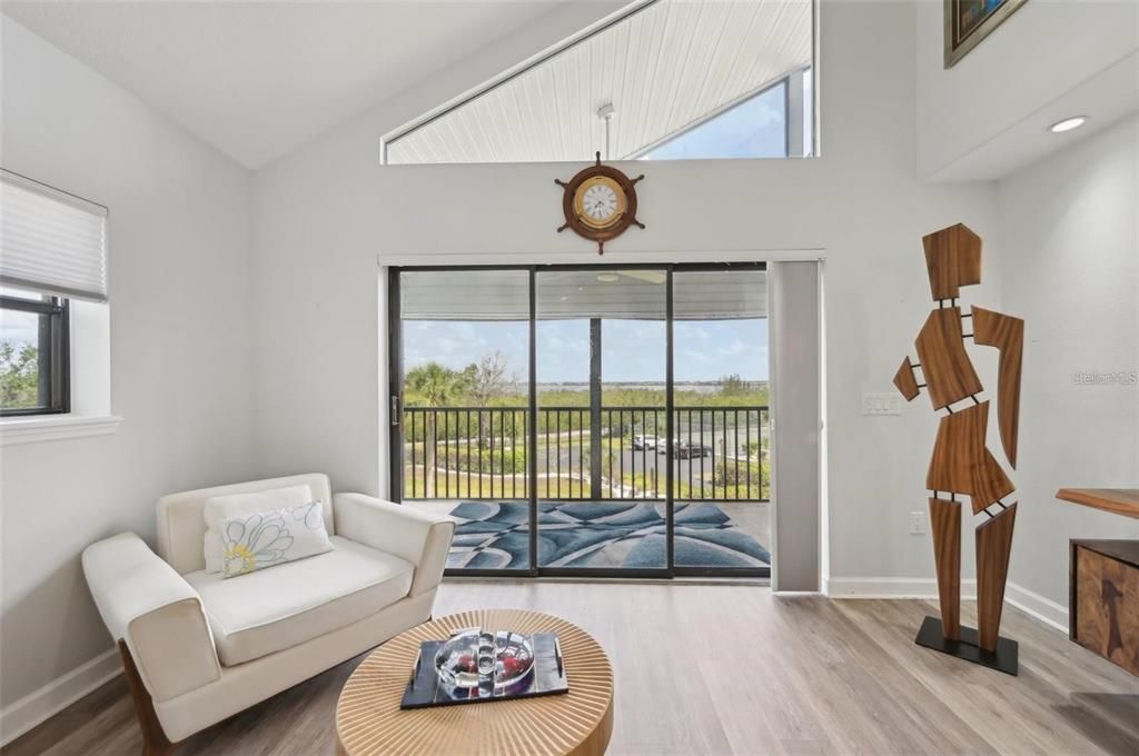 出租: $2,900 (3 贝兹, 3 浴室, 1805 平方英尺)