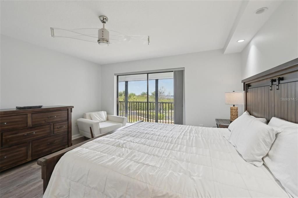 出租: $2,900 (3 贝兹, 3 浴室, 1805 平方英尺)