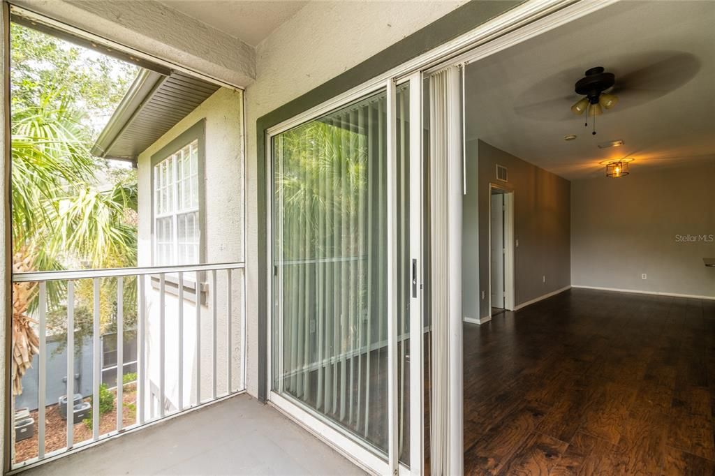 En Venta: $148,000 (2 camas, 2 baños, 1093 Pies cuadrados)